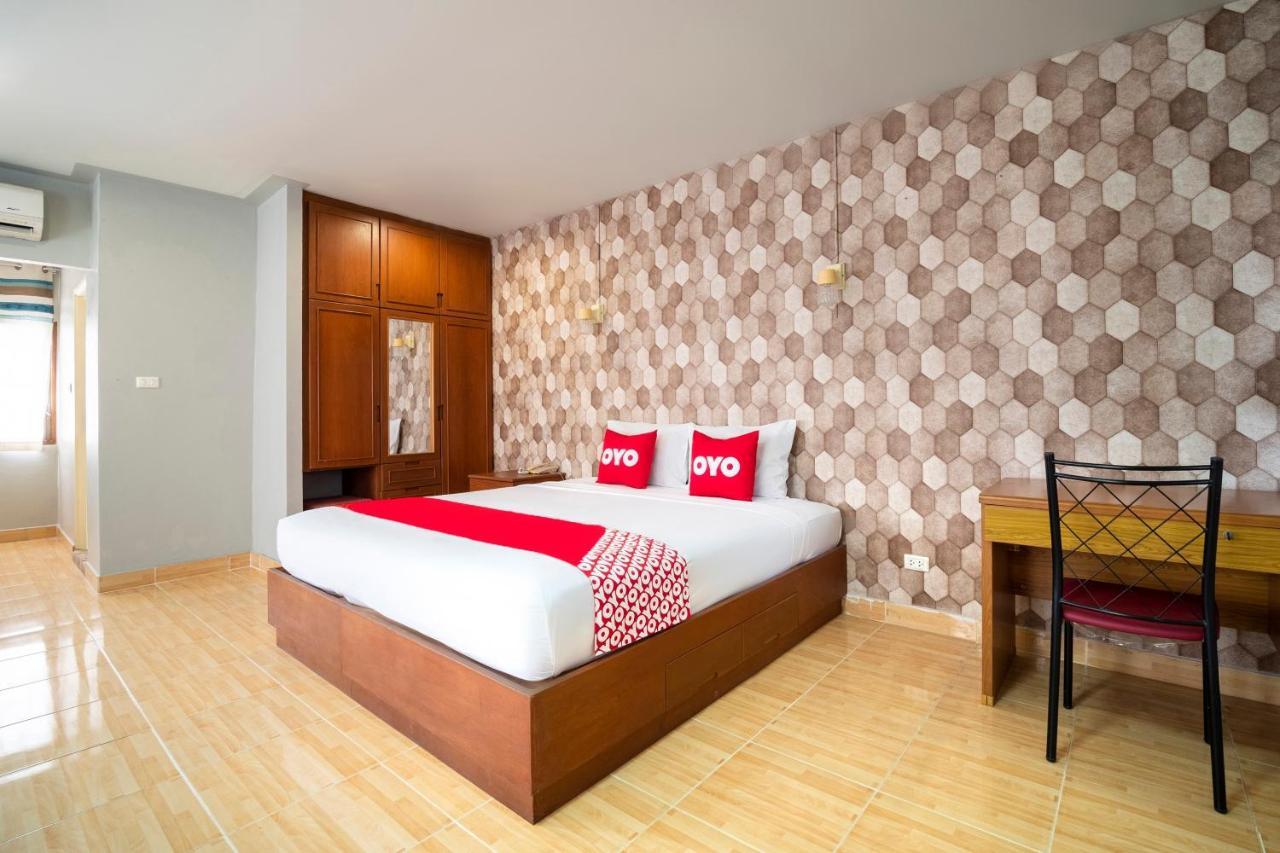 Oyo 663 Green Beach Room Pattaya Exterior foto
