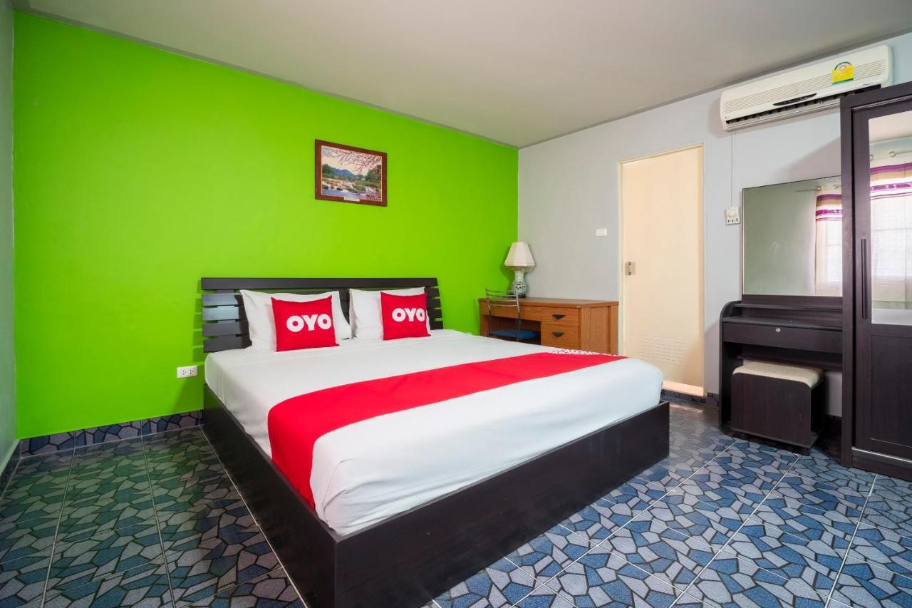 Oyo 663 Green Beach Room Pattaya Exterior foto