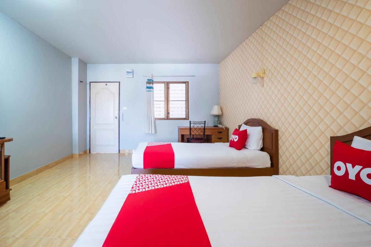 Oyo 663 Green Beach Room Pattaya Exterior foto
